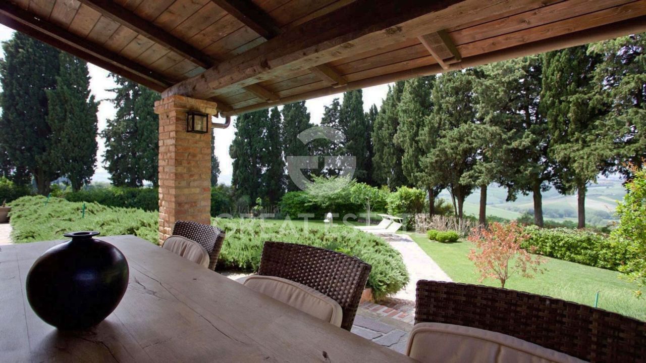 Дом в Пезаро-э-Урбино, Италия, 422.2 м² - фото 5