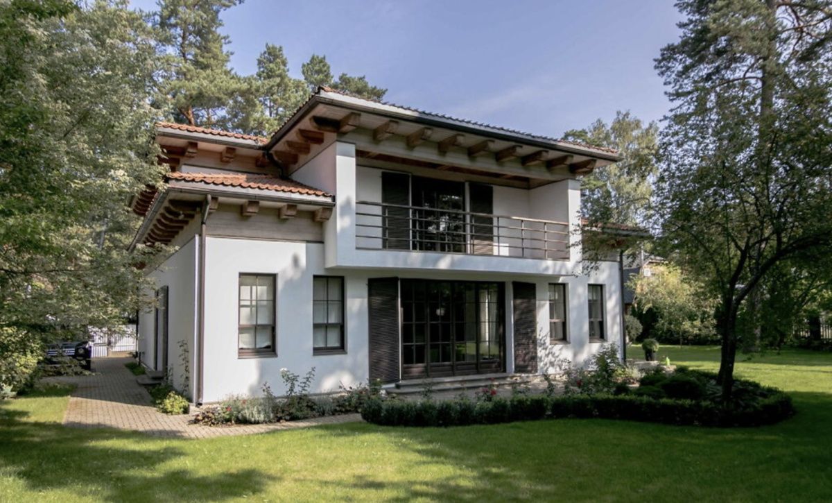Дом в Риге, Латвия, 400 м² - фото 1