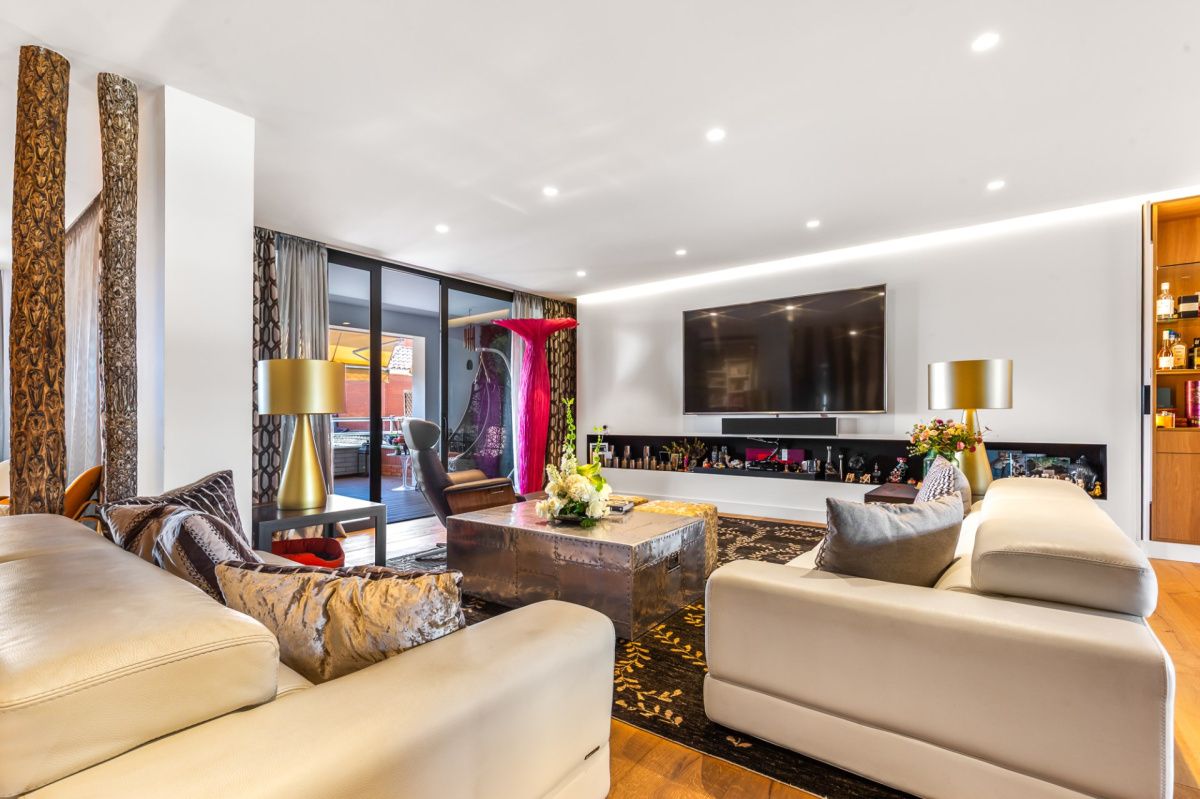 Квартира в Барселоне, Испания, 356 м² - фото 4