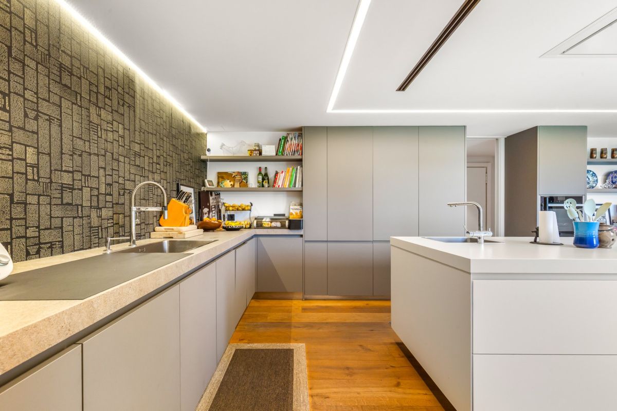 Квартира в Барселоне, Испания, 356 м² - фото 9