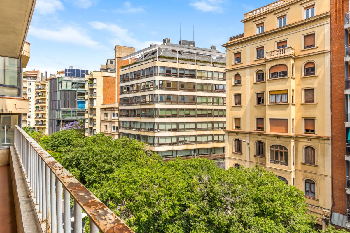 Квартира в Барселоне, Испания, 200 м² - фото 10