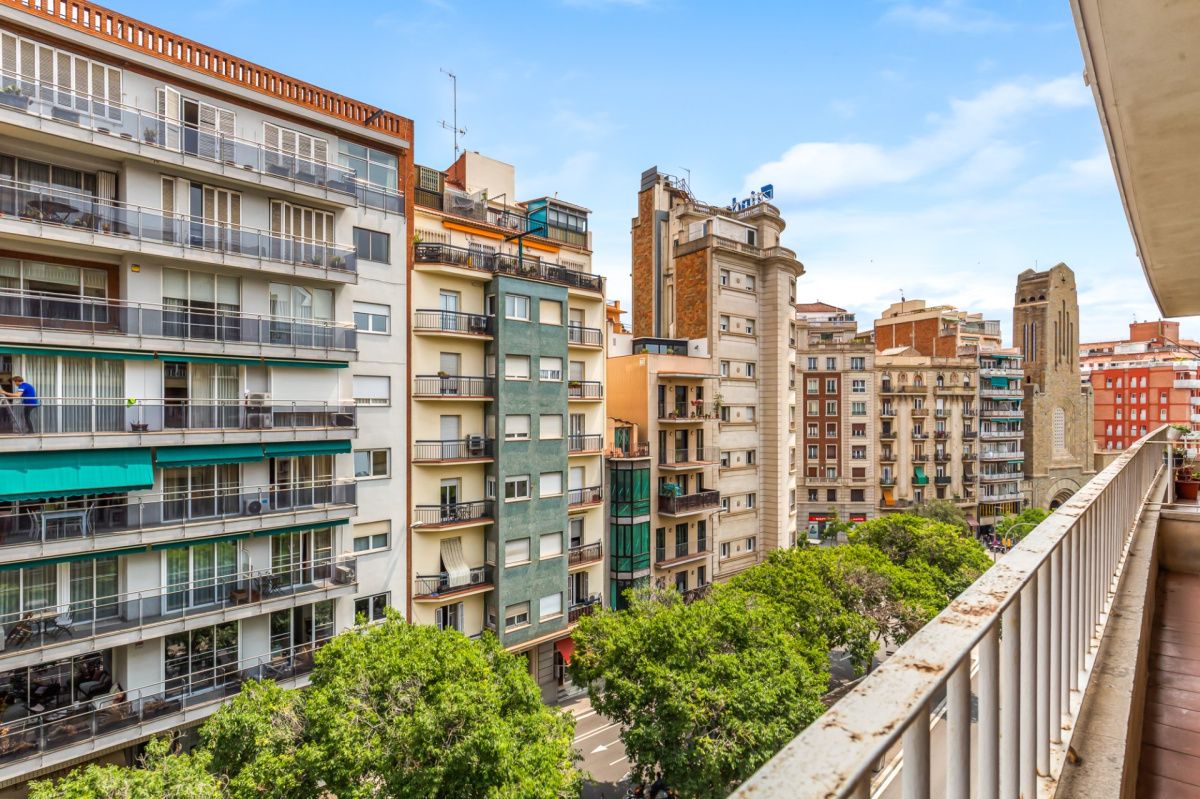 Квартира в Барселоне, Испания, 200 м² - фото 11