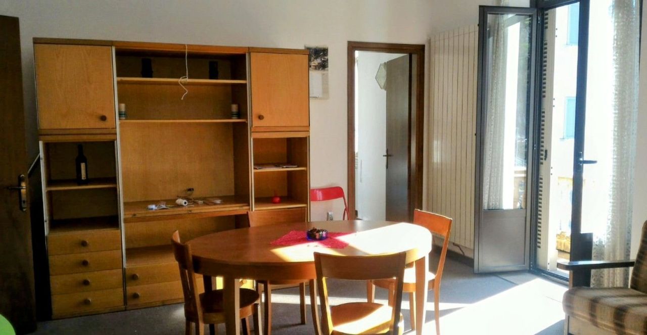 Квартира в Порлецце, Италия, 85 м² - фото 2