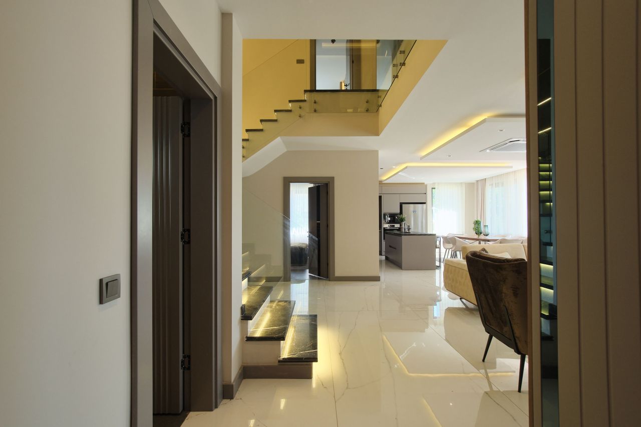 Вилла в Алании, Турция, 250 м² - фото 9