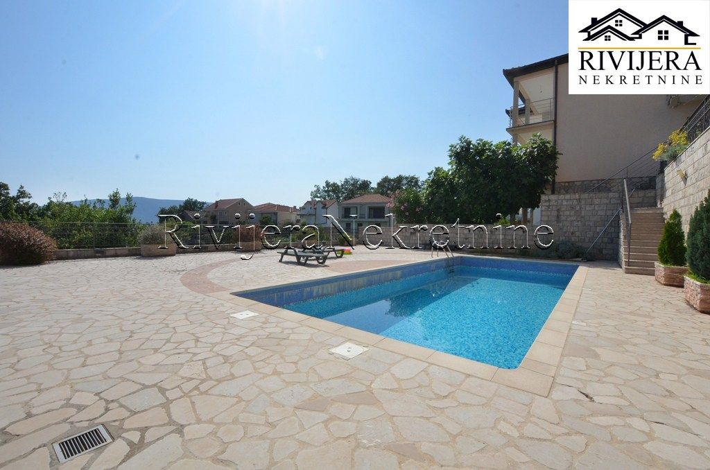 Квартира в Херцег-Нови, Черногория, 52 м² - фото 8