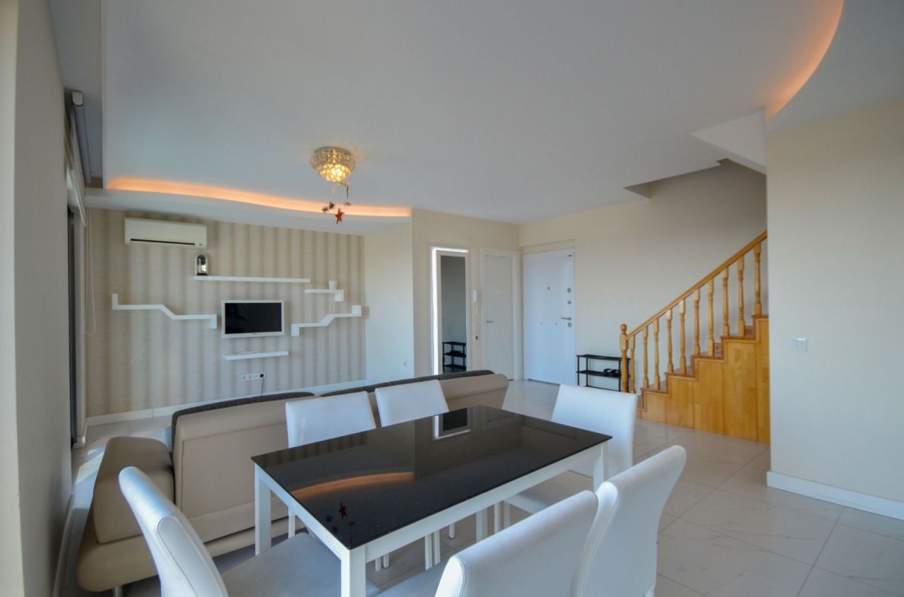 Квартира в Алании, Турция, 110 м² - фото 2