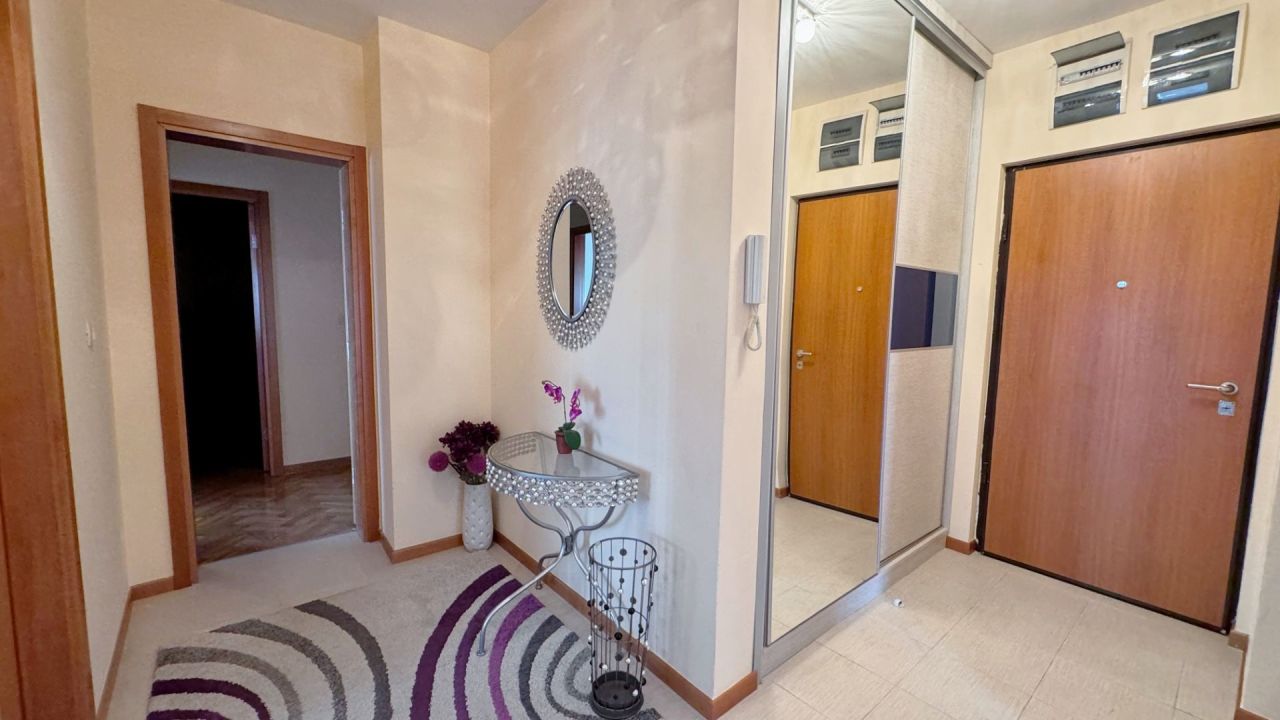 Коммерческая недвижимость в Баре, Черногория, 115 м² - фото 10