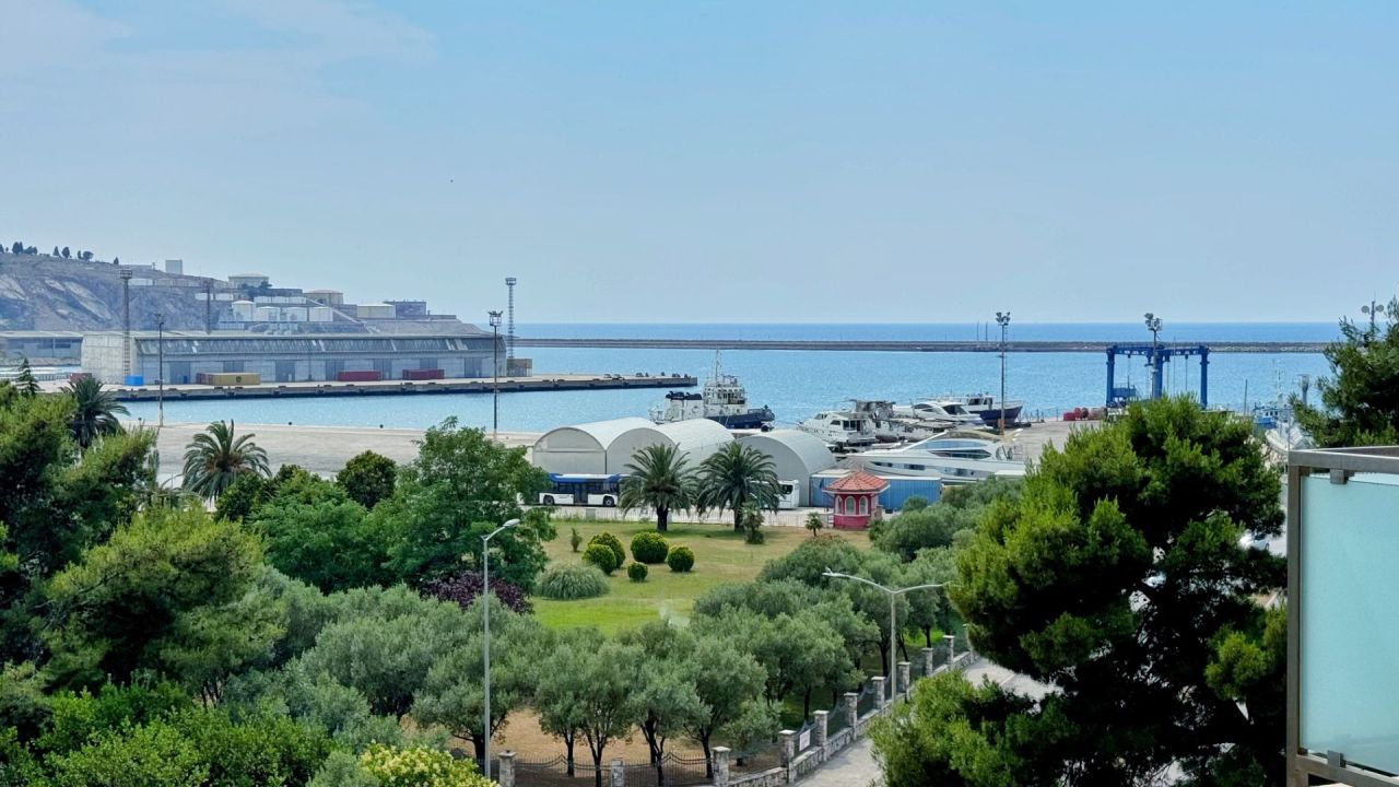 Коммерческая недвижимость в Баре, Черногория, 115 м² - фото 13