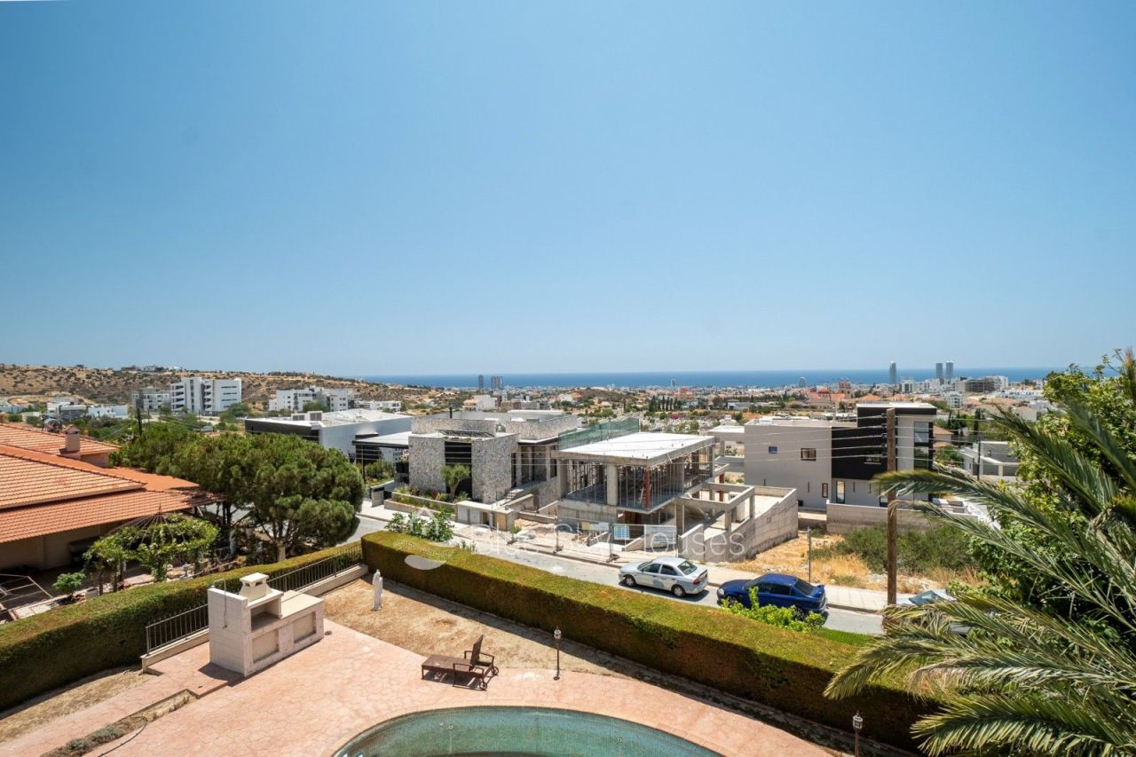 Вилла в Лимасоле, Кипр, 300 м² - фото 3