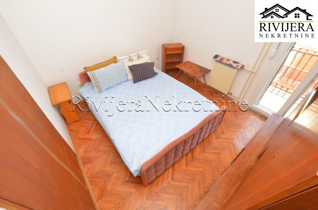 Дом в Херцег-Нови, Черногория, 220 м² - фото 13