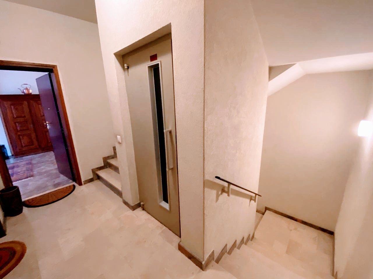 Квартира в Кампионе-д'Италия, Италия, 100 м² - фото 16