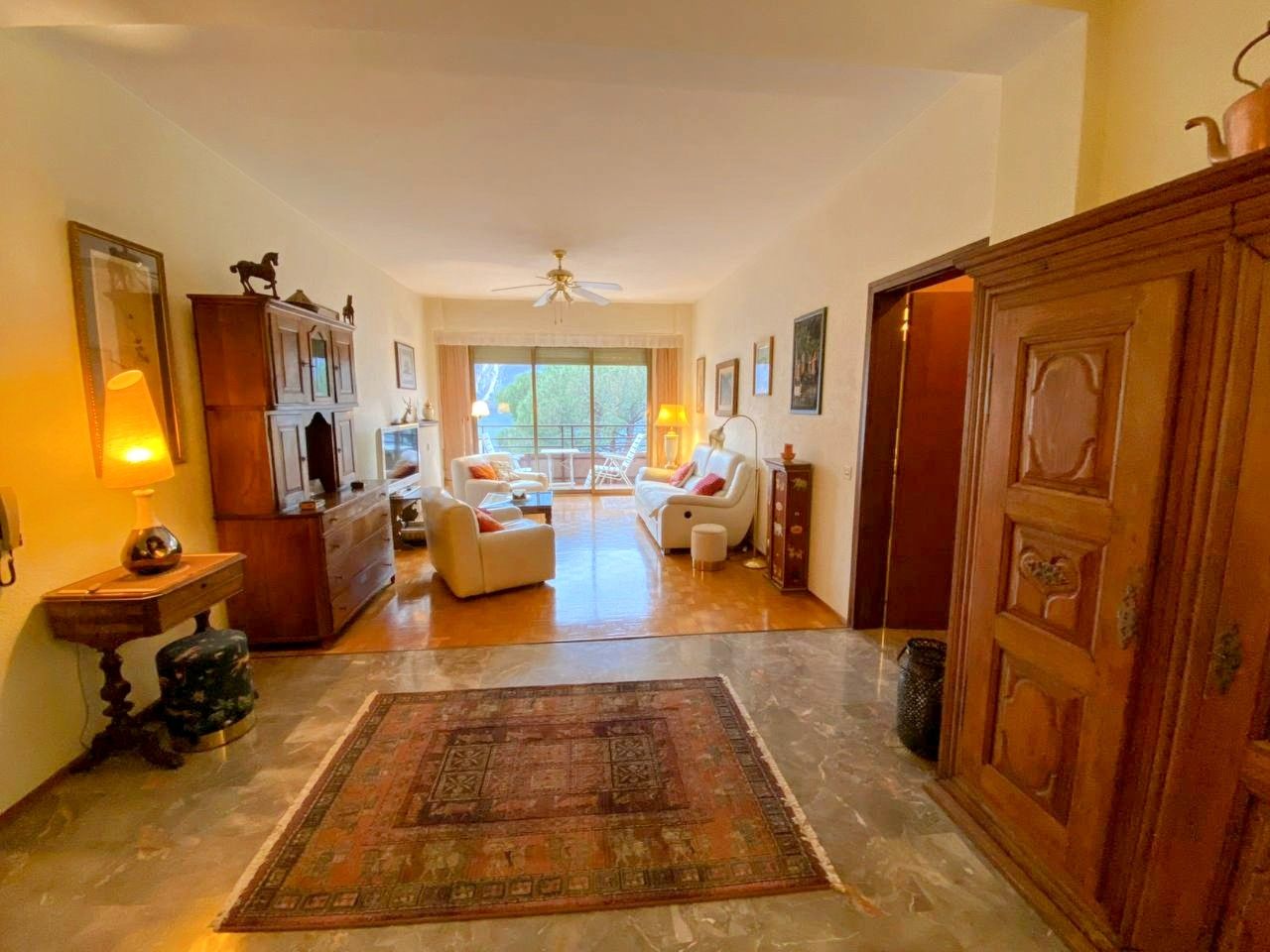 Квартира в Кампионе-д'Италия, Италия, 100 м² - фото 4