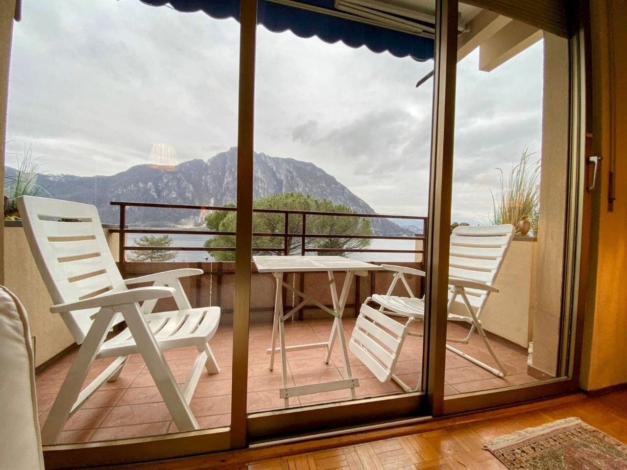 Квартира в Кампионе-д'Италия, Италия, 100 м² - фото 5