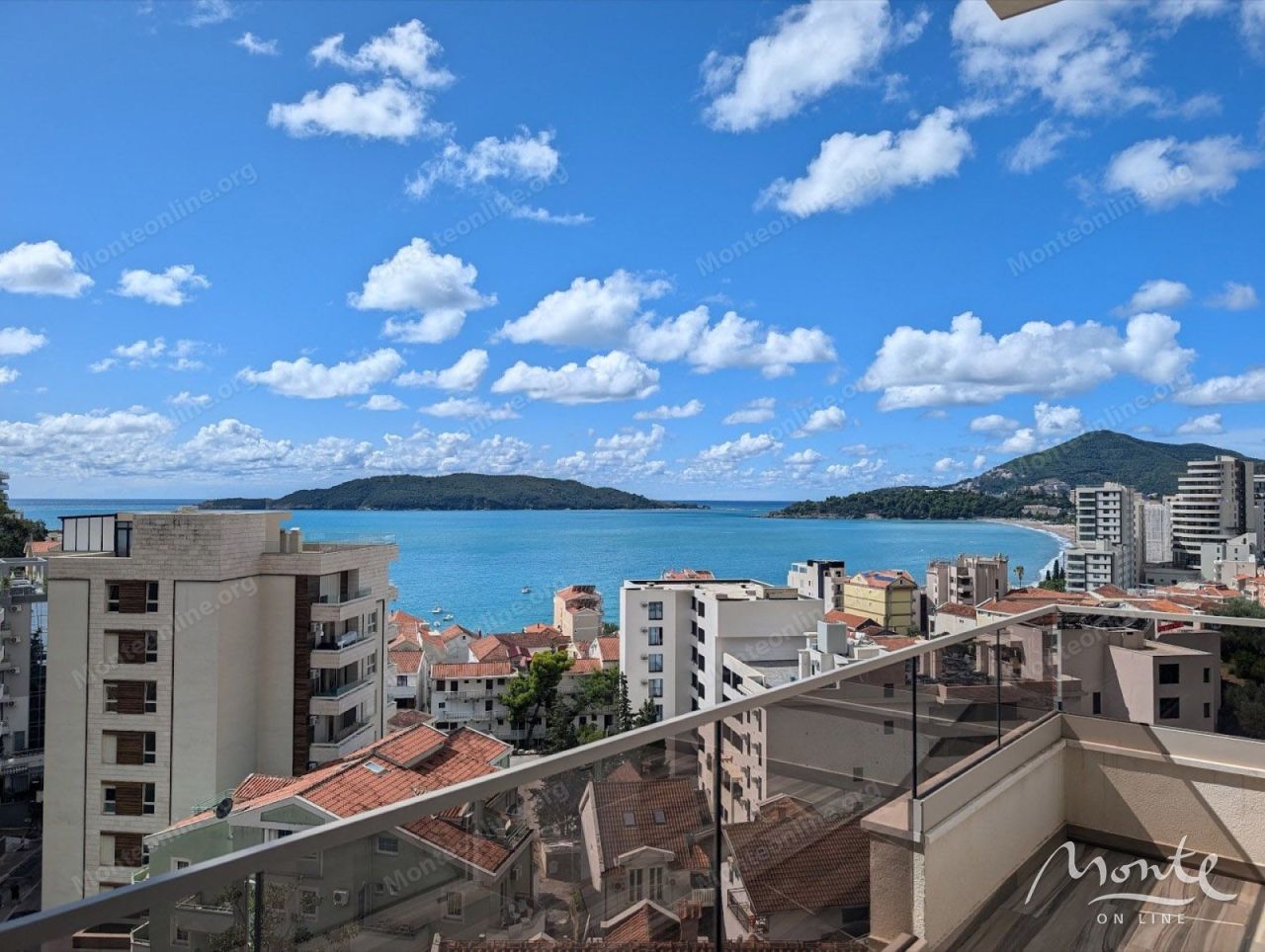 Квартира в Будве, Черногория, 90 м² - фото 1