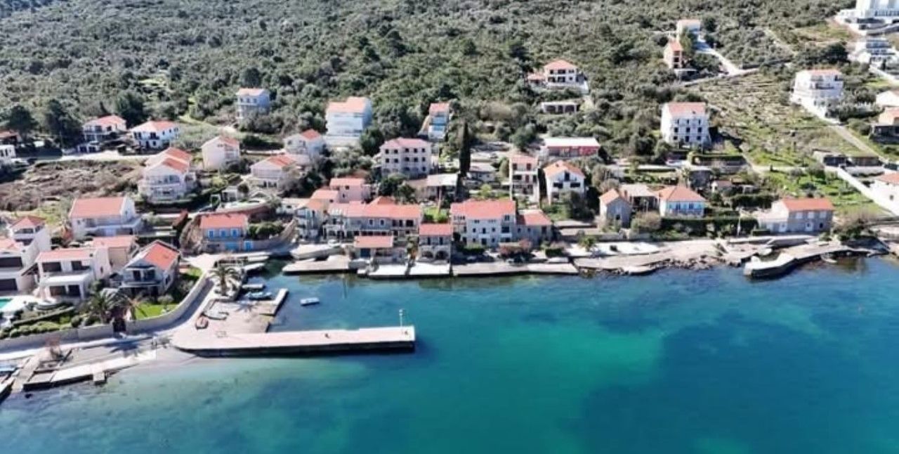 Земля в Крашичах, Черногория, 966 м² - фото 3