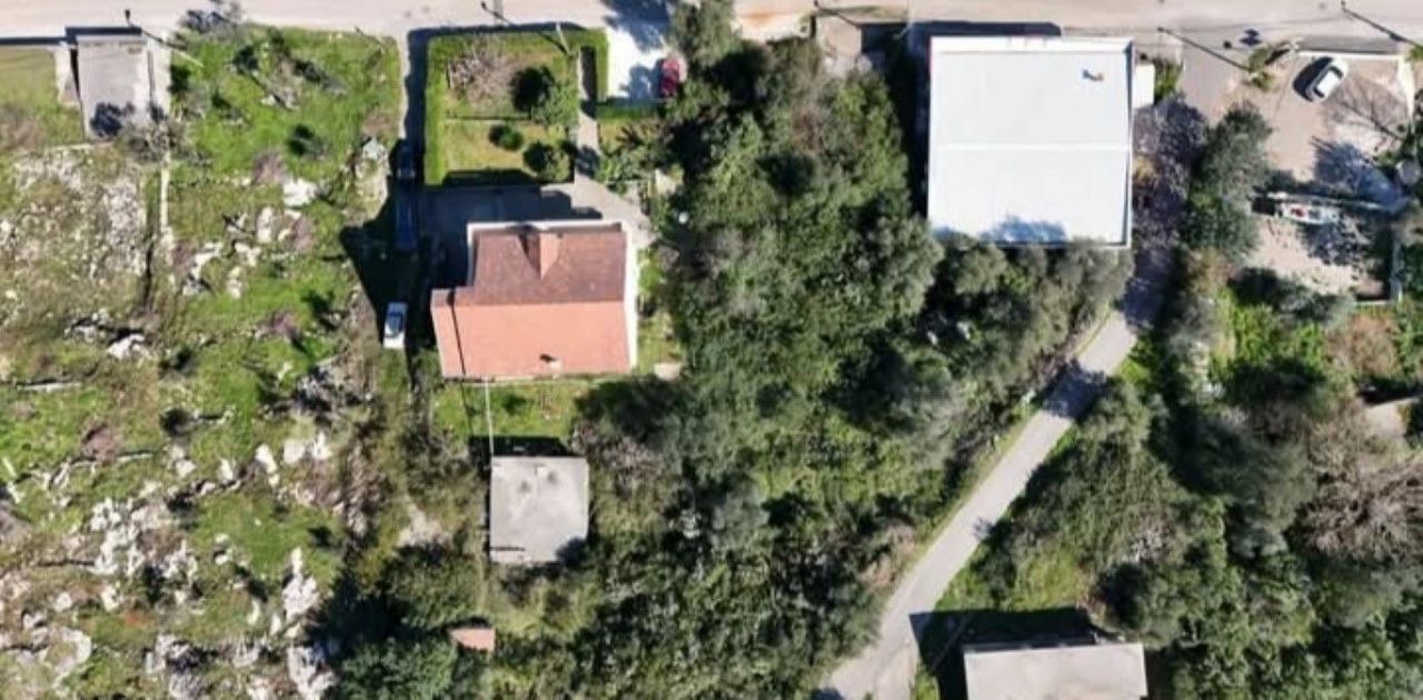 Земля в Крашичах, Черногория, 966 м² - фото 2