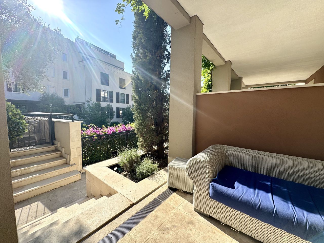 Квартира в Тивате, Черногория, 115 м² - фото 14