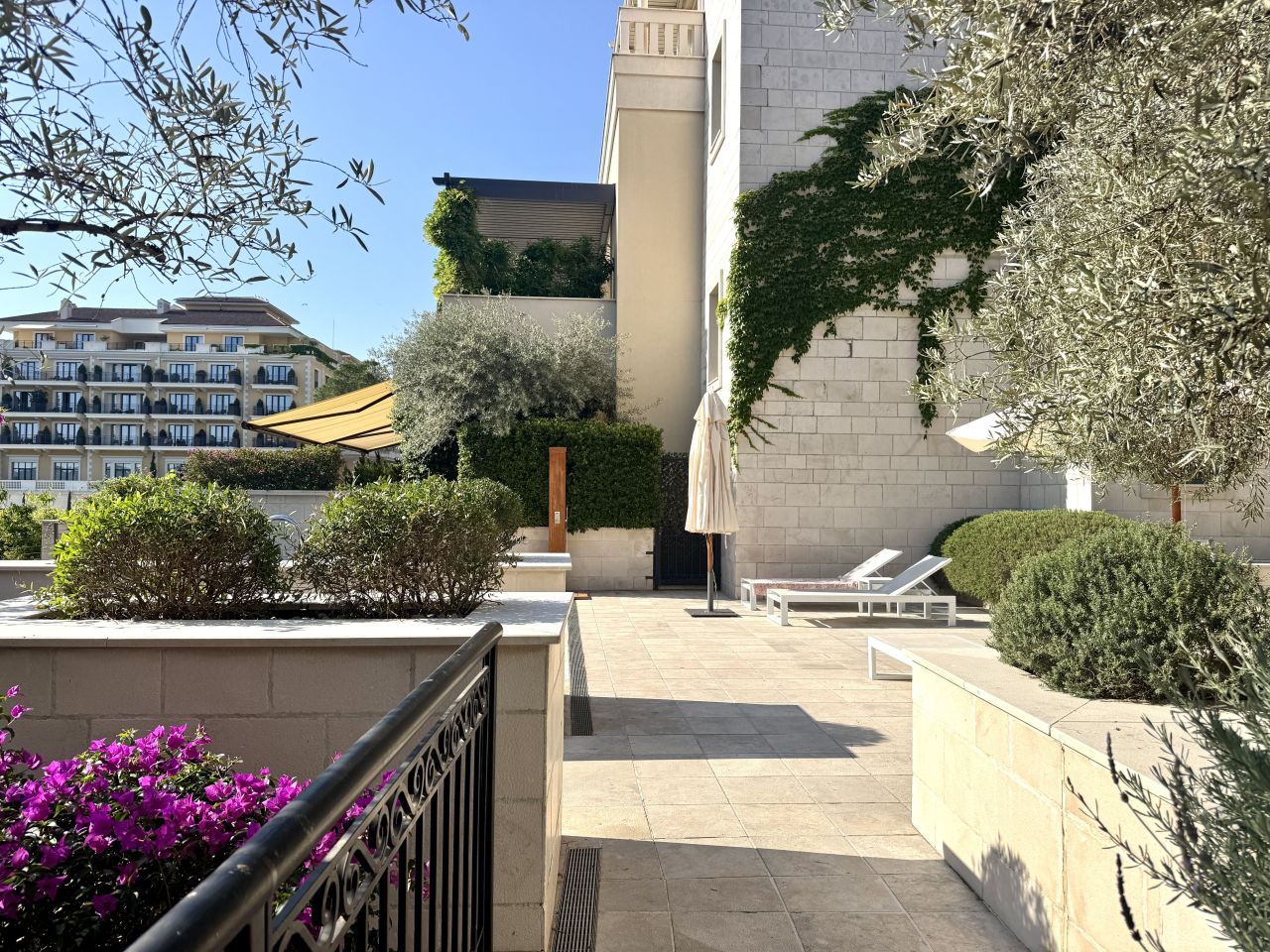 Квартира в Тивате, Черногория, 115 м² - фото 17