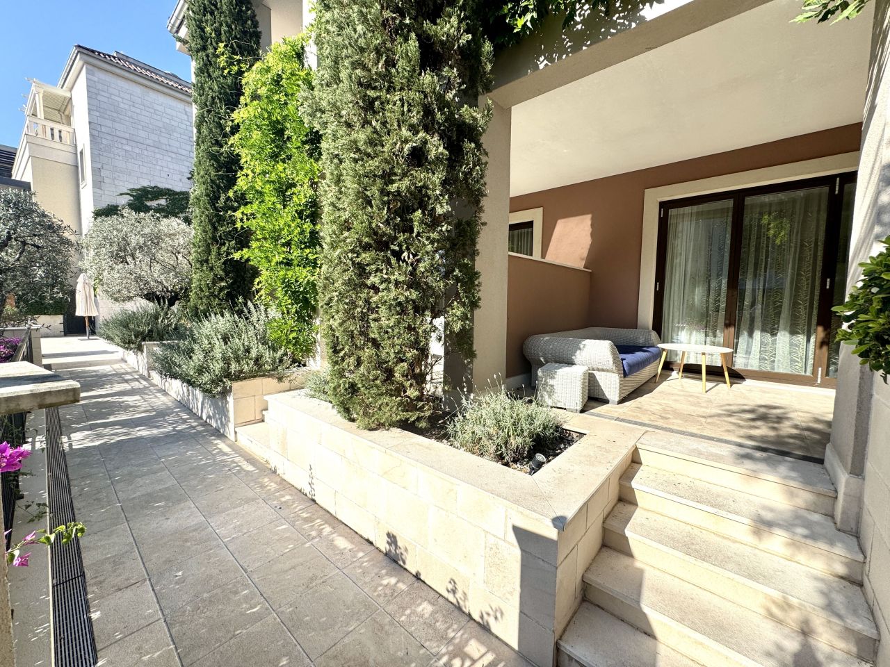 Квартира в Тивате, Черногория, 115 м² - фото 16