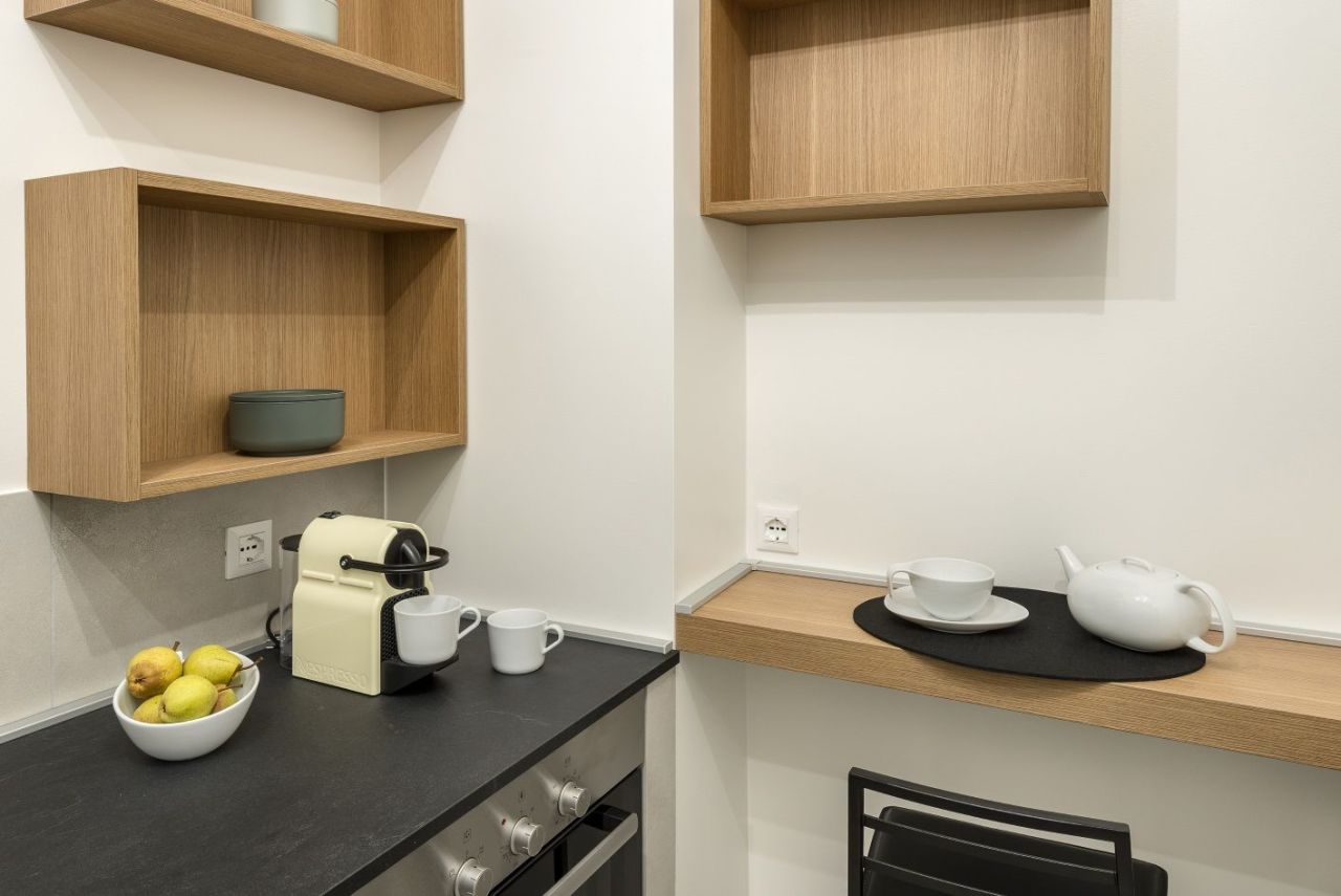 Квартира в Кампионе-д'Италия, Италия, 77 м² - фото 7