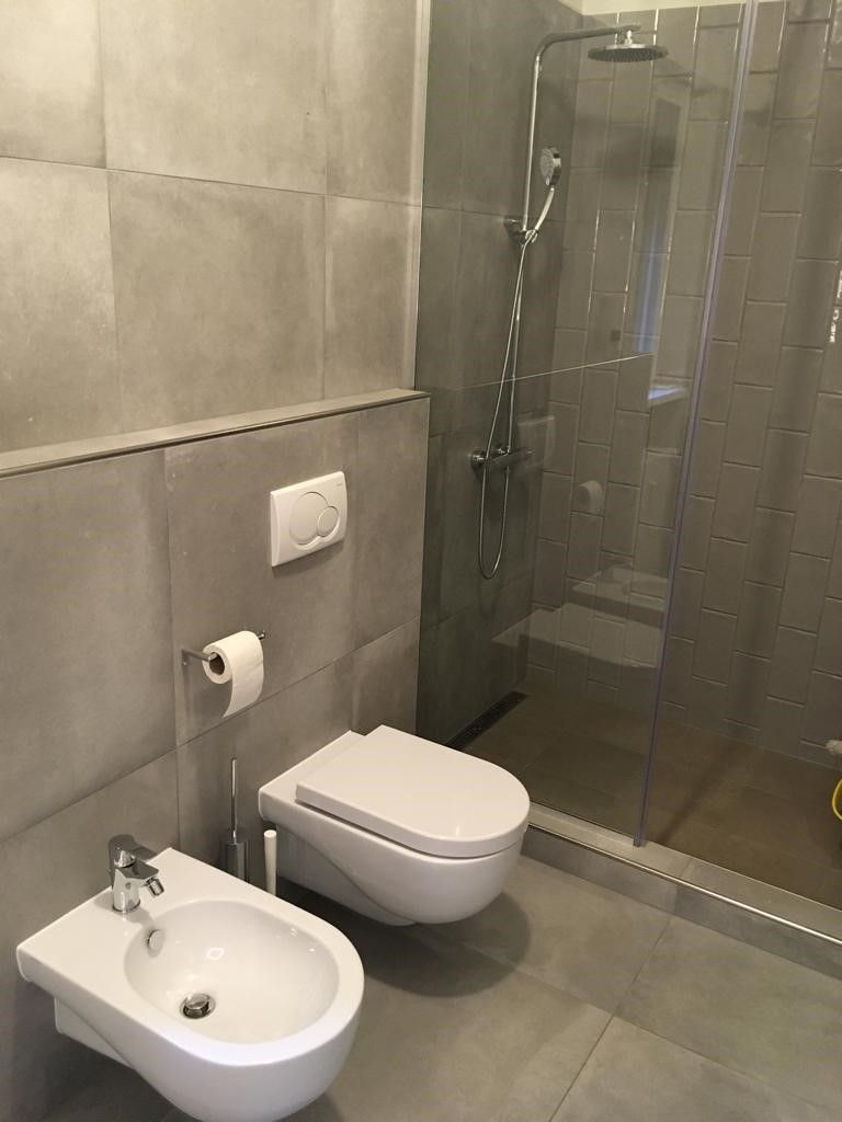 Квартира в Кампионе-д'Италия, Италия, 88 м² - фото 10