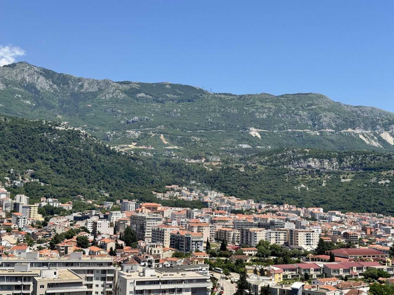 Квартира в Будве, Черногория, 75 м² - фото 13