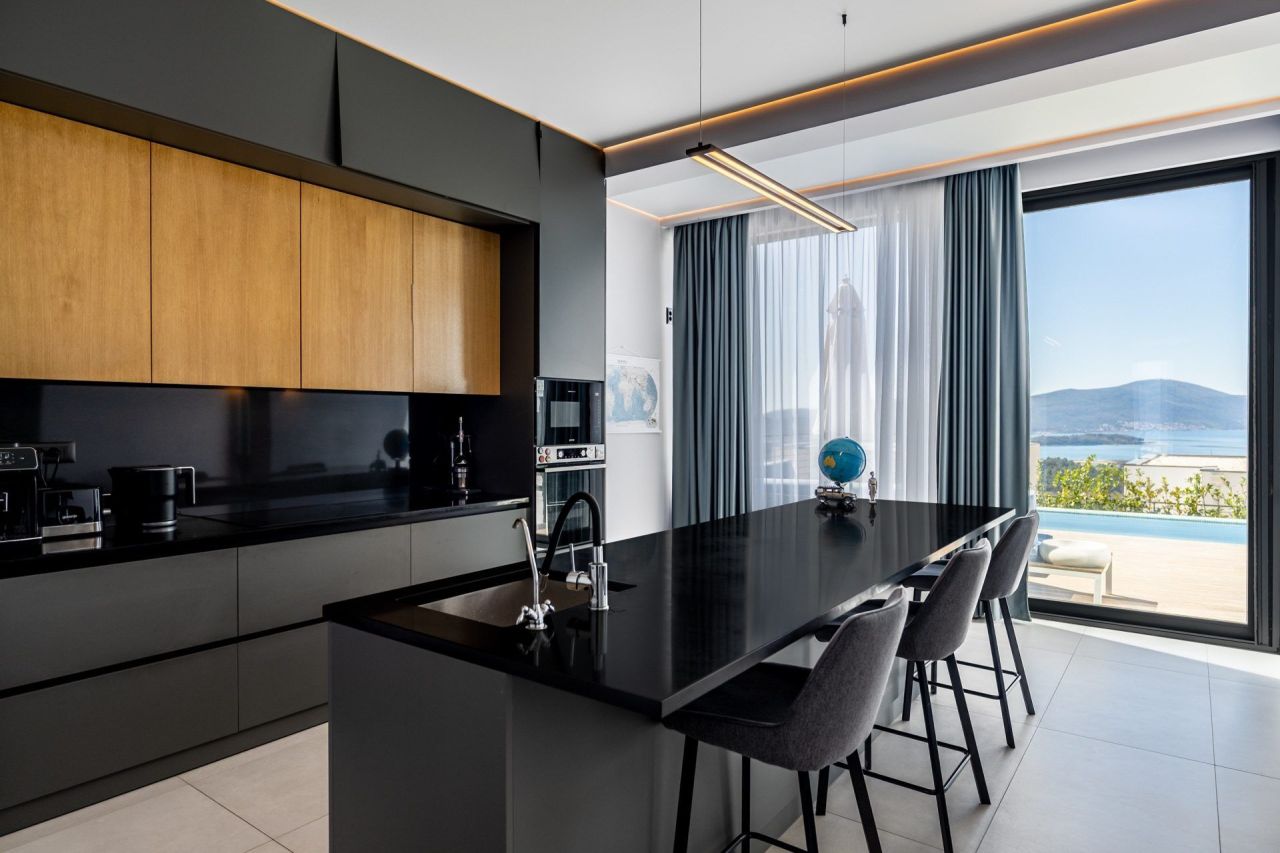 Вилла в Которе, Черногория, 180 м² - фото 4