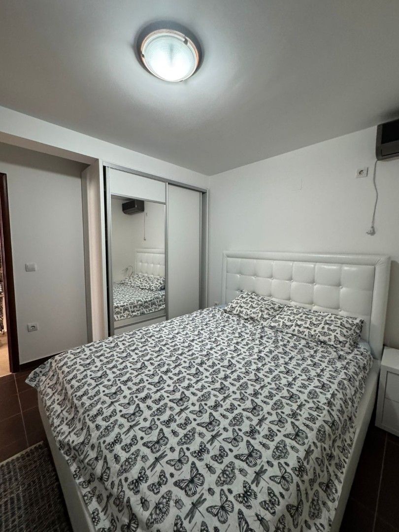 Квартира в Добра Воде, Черногория, 81 м² - фото 9