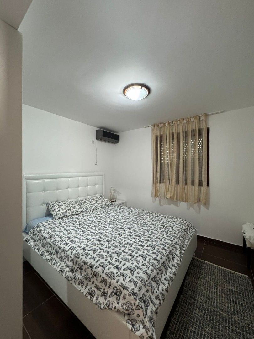 Квартира в Добра Воде, Черногория, 81 м² - фото 10