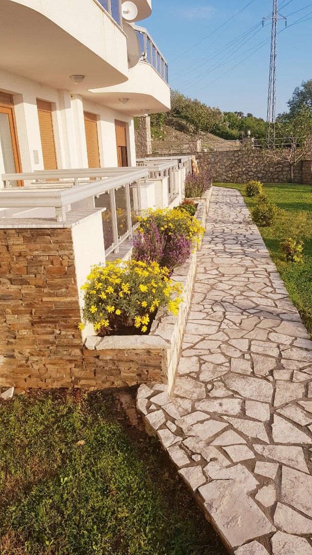 Квартира в Добра Воде, Черногория, 104 м² - фото 18