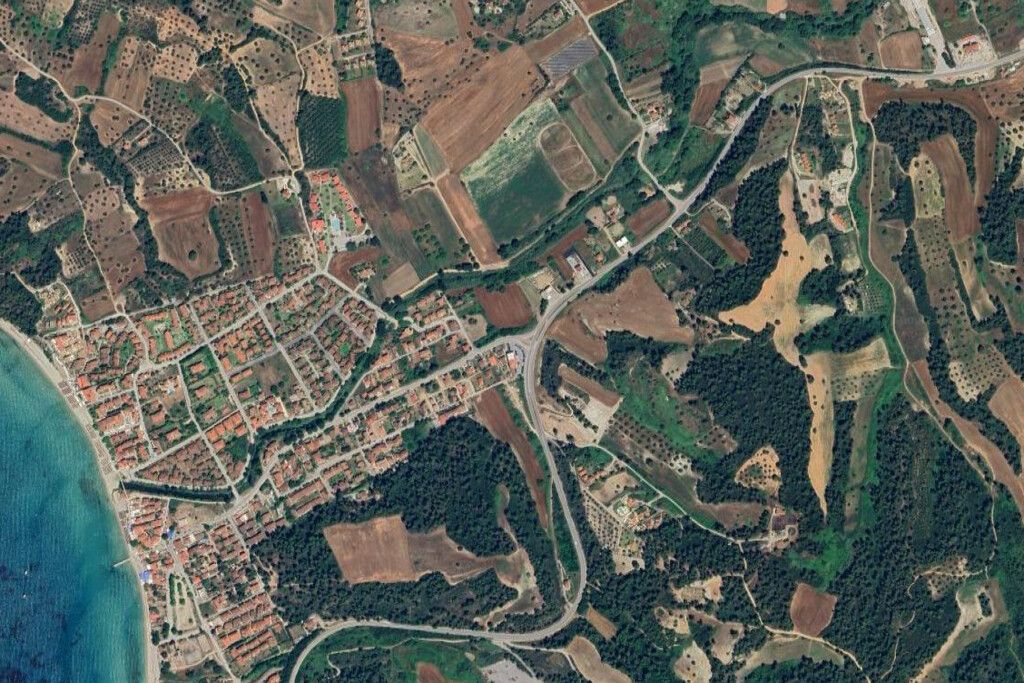 Земля на Халкидиках, Греция, 4 142 м² - фото 1
