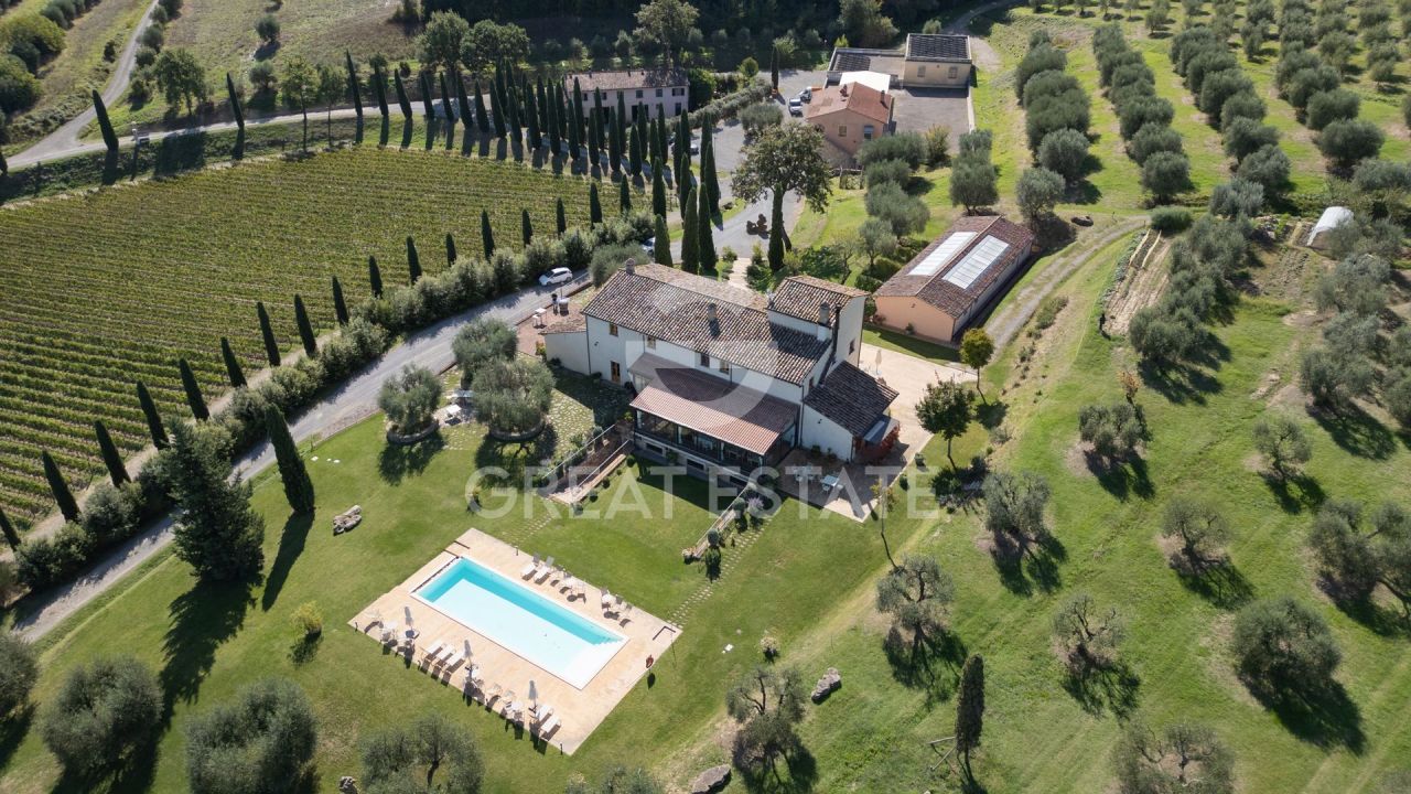 Дом в Сартеано, Италия, 3 797 м² - фото 2