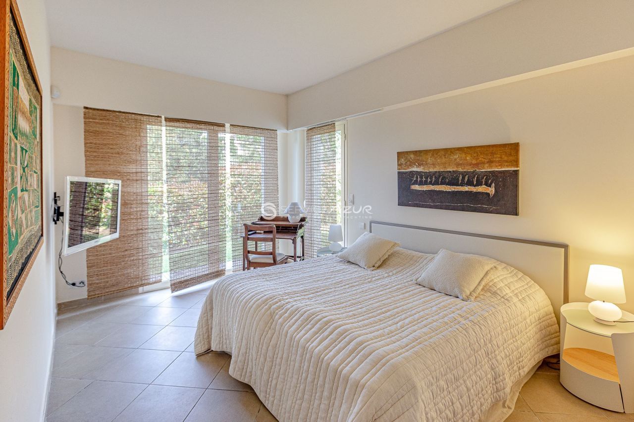 Вилла в Каннах, Франция, 400 м² - фото 14