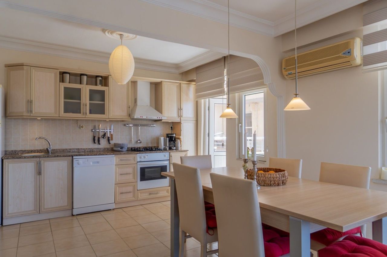 Квартира в Алании, Турция, 130 м² - фото 4