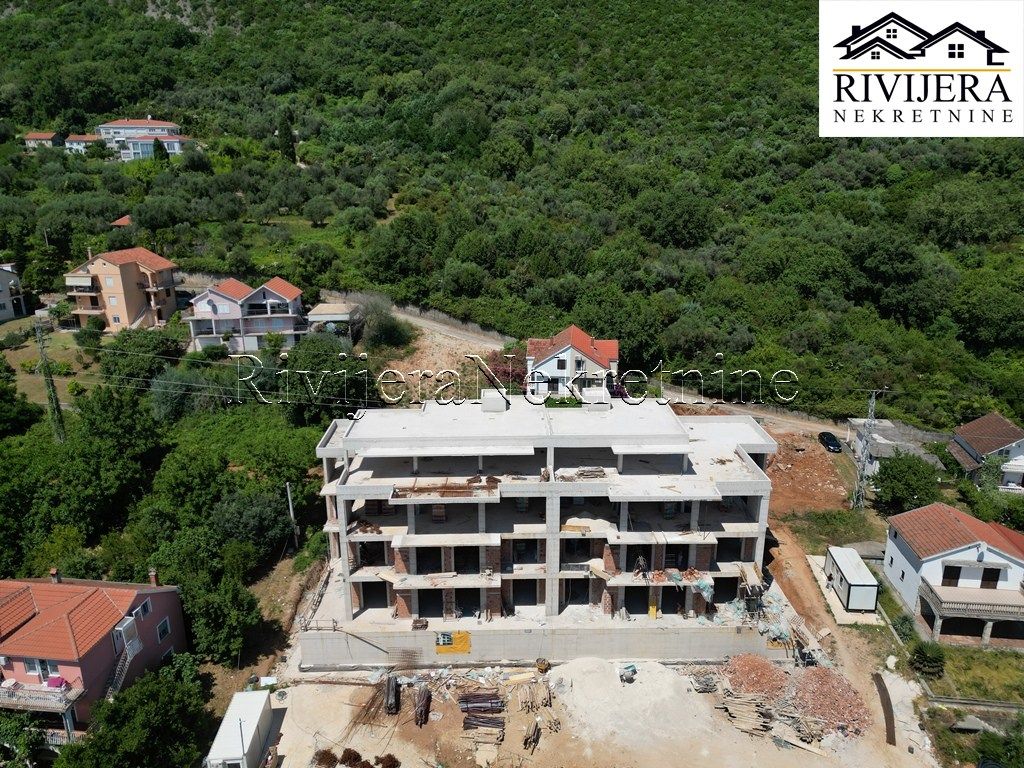 Квартира в Херцег-Нови, Черногория, 76 м² - фото 5