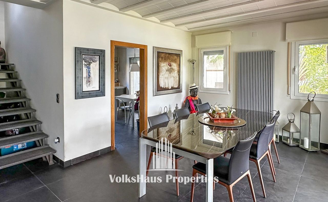 Дом в Монт-роч-дель-Кампе, Испания, 310 м² - фото 5