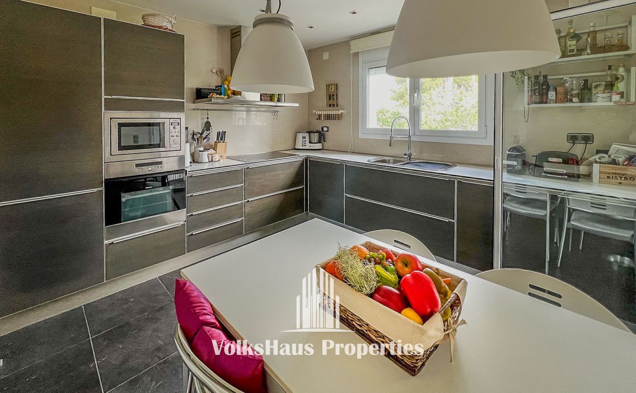 Дом в Монт-роч-дель-Кампе, Испания, 310 м² - фото 6