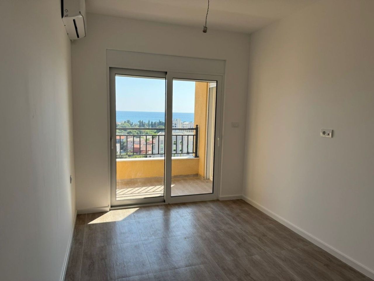 Квартира в Баре, Черногория, 46 м² - фото 12