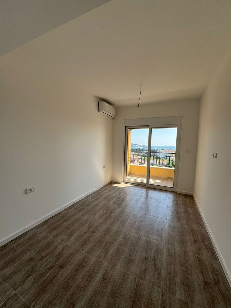 Квартира в Баре, Черногория, 46 м² - фото 13