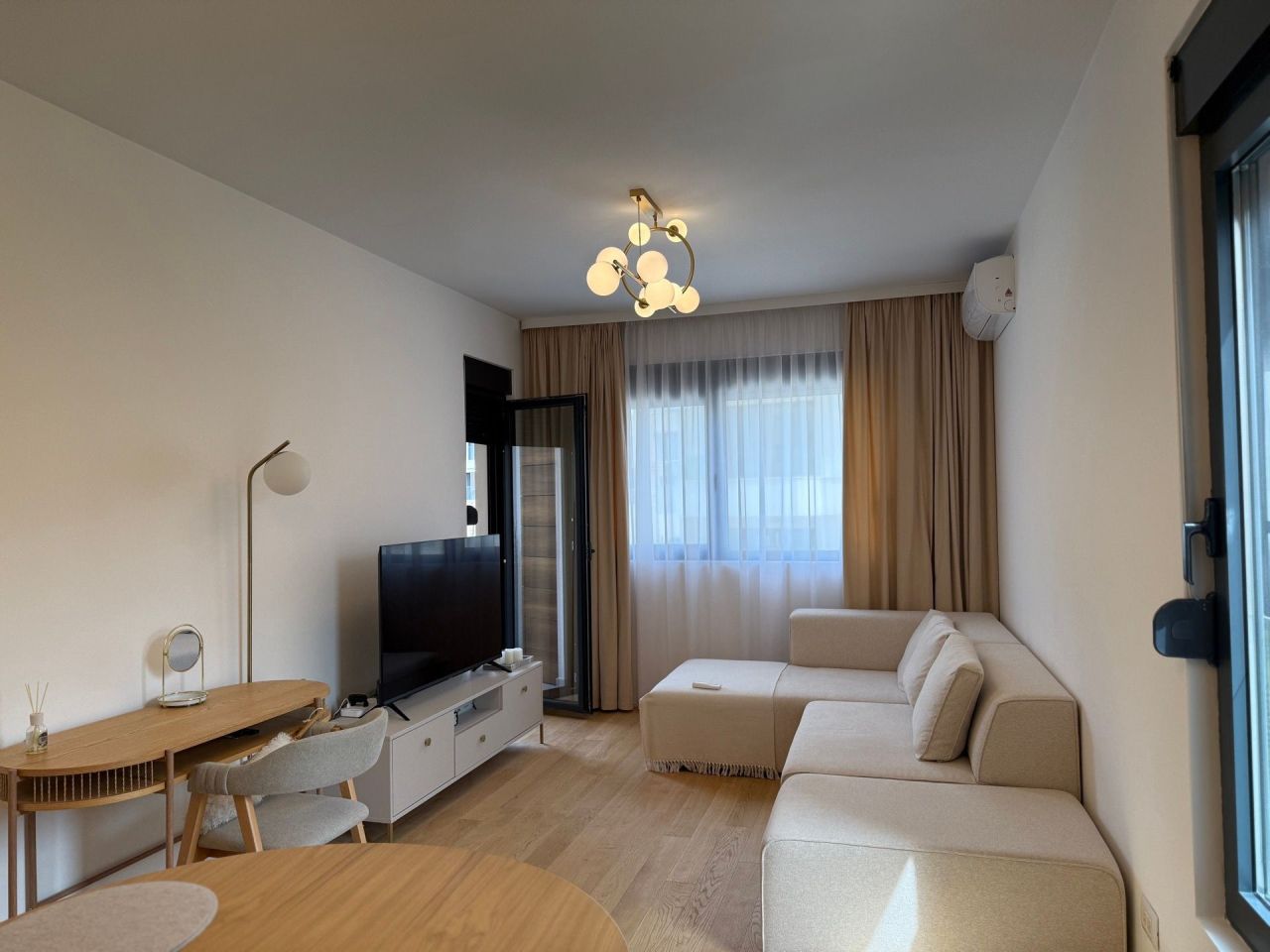 Апартаменты в Бечичи, Черногория, 42 м² - фото 1
