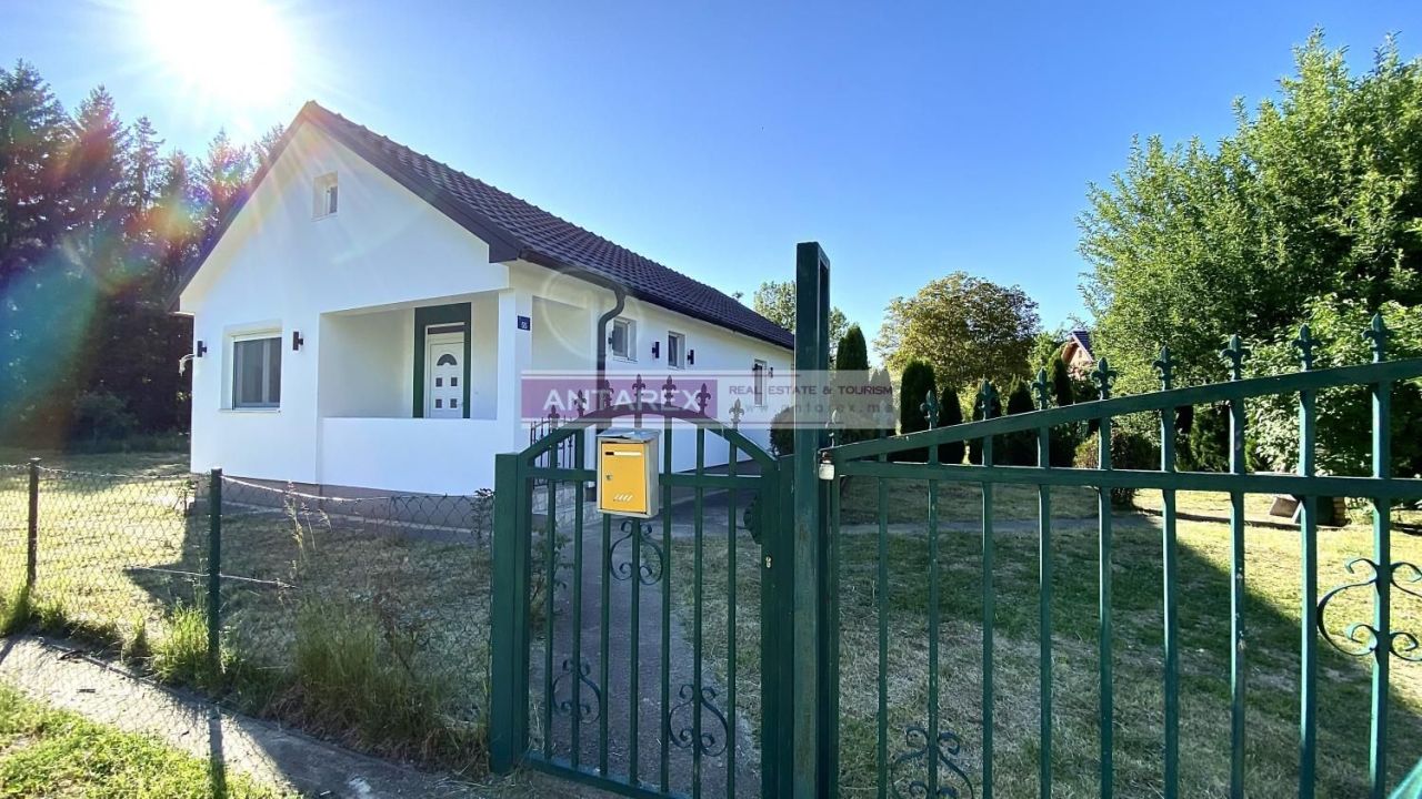 Вилла в Биело-Поле, Черногория, 70 м² - фото 14