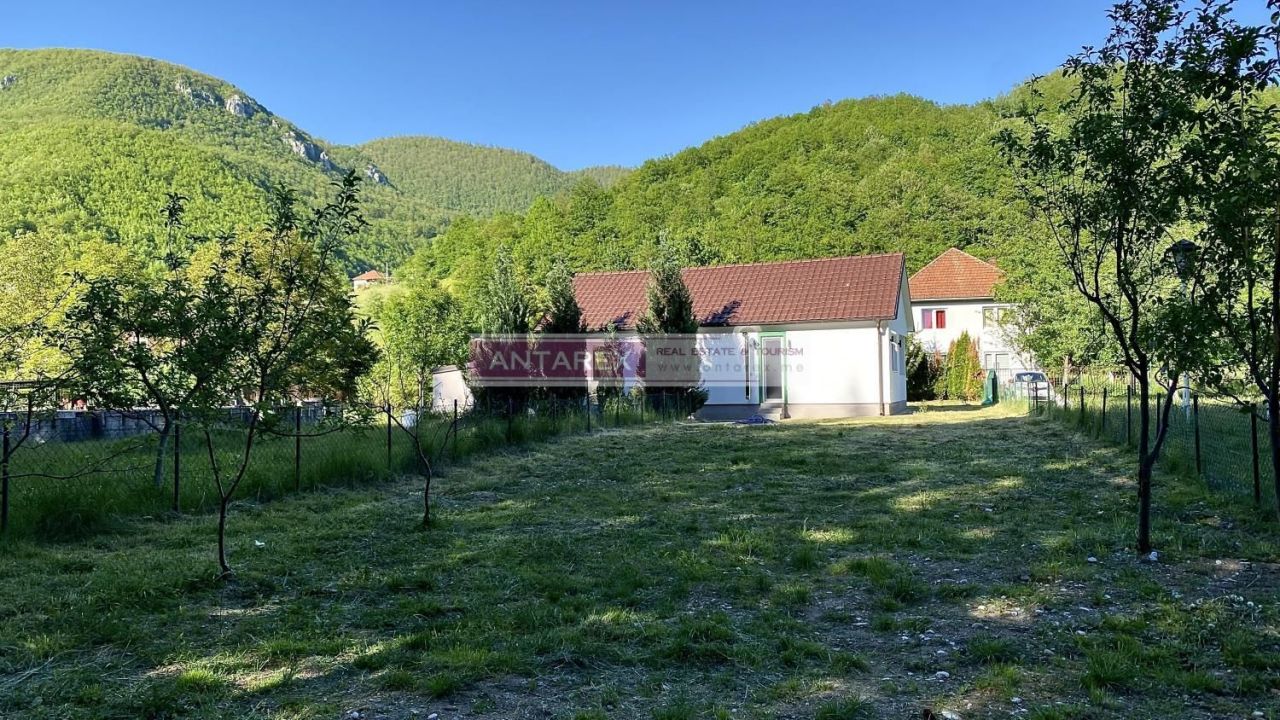 Вилла в Биело-Поле, Черногория, 70 м² - фото 15