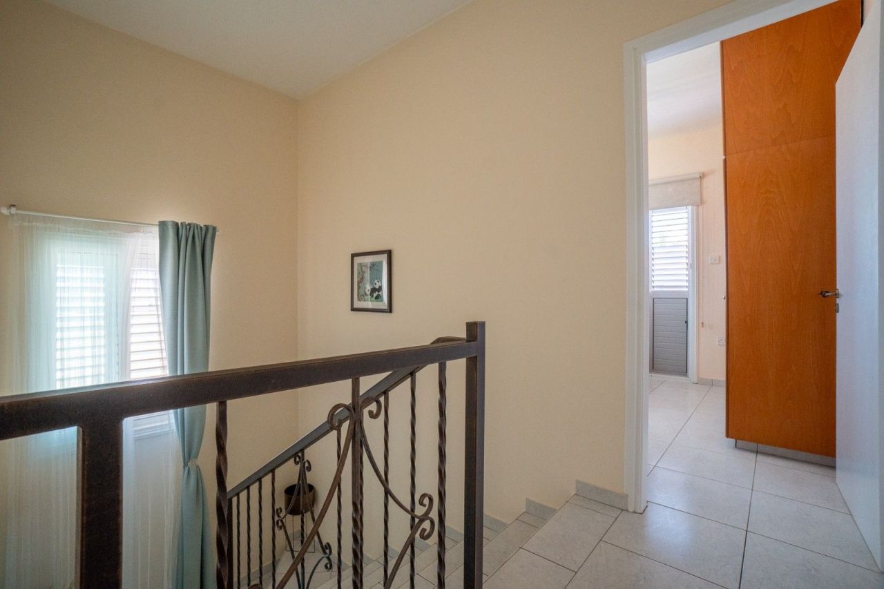 Вилла в Пафосе, Кипр, 106 м² - фото 8