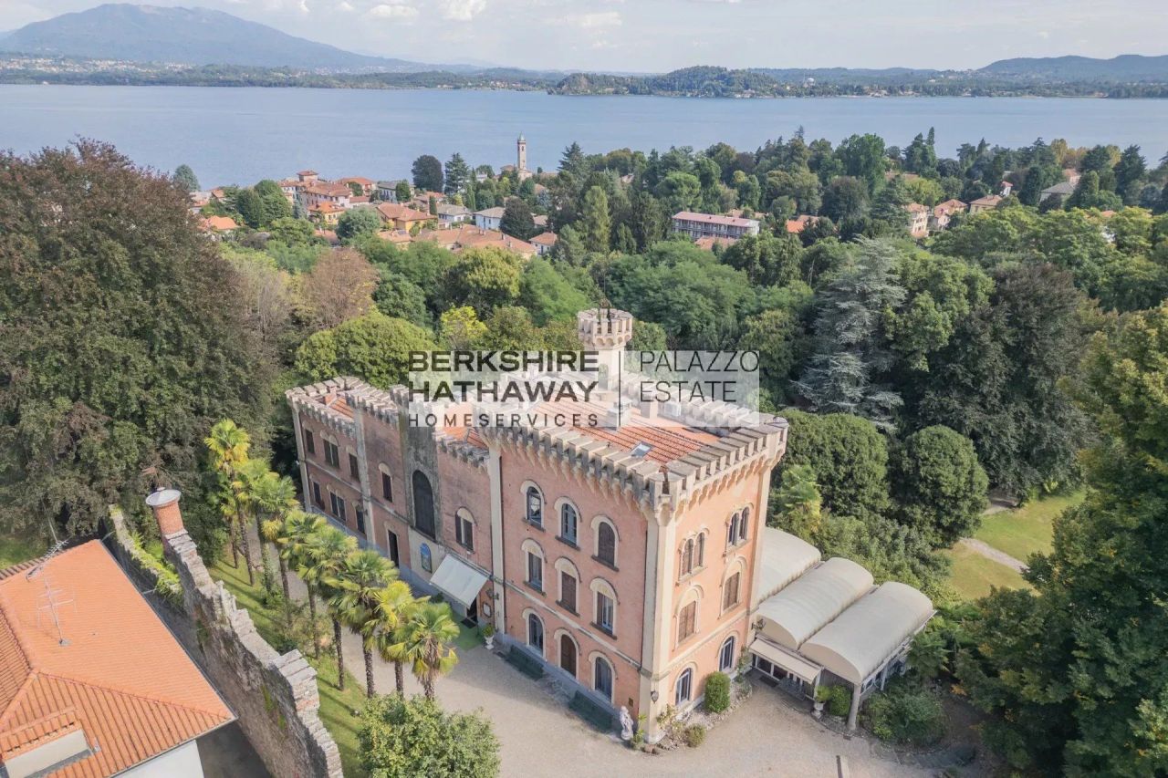 Замок в Лезе, Италия, 1 300 м² - фото 2