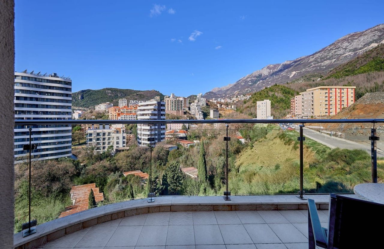 Квартира в Будве, Черногория, 53 м² - фото 15