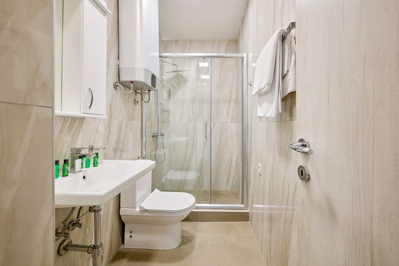 Квартира в Будве, Черногория, 53 м² - фото 13