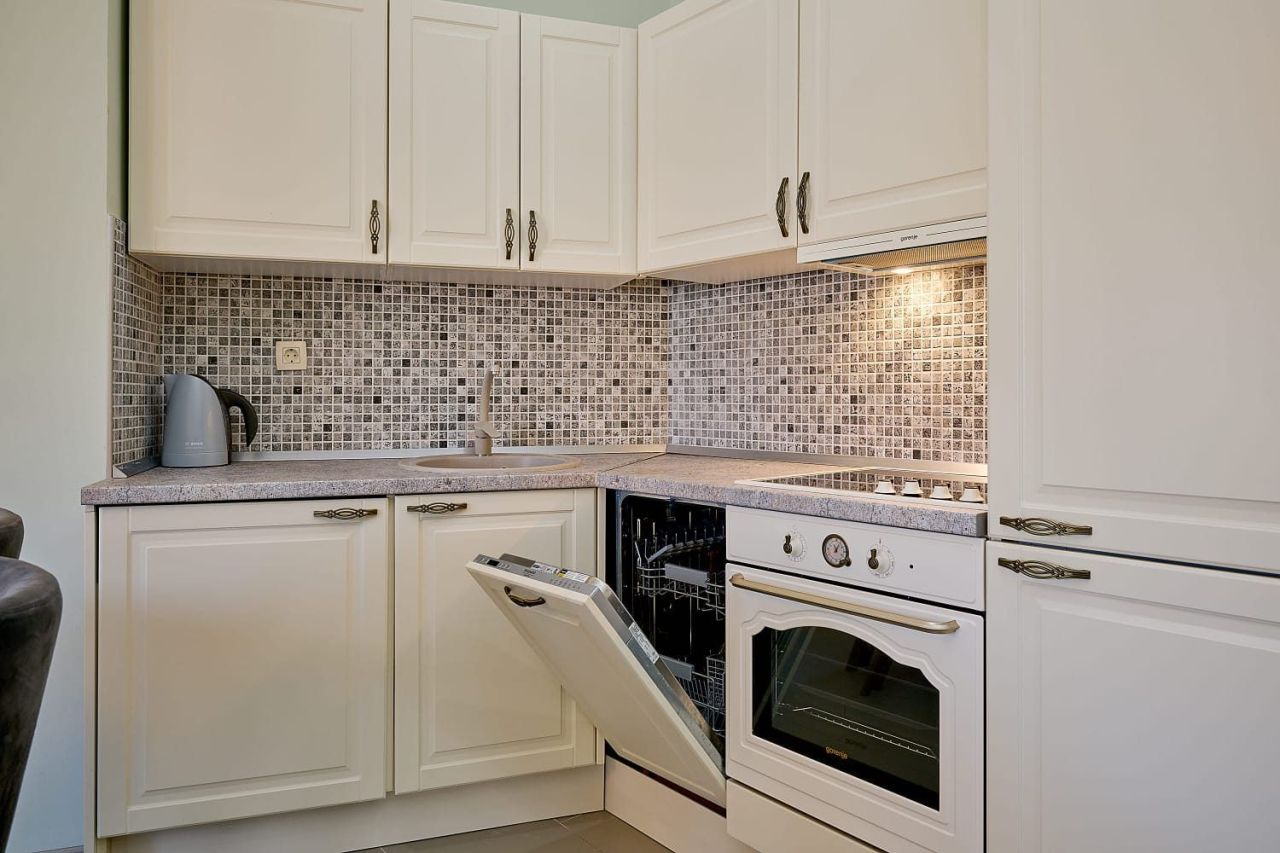 Квартира в Будве, Черногория, 53 м² - фото 4