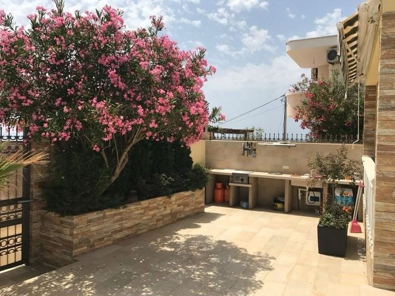 Дом в Добра Воде, Черногория, 300 м² - фото 2