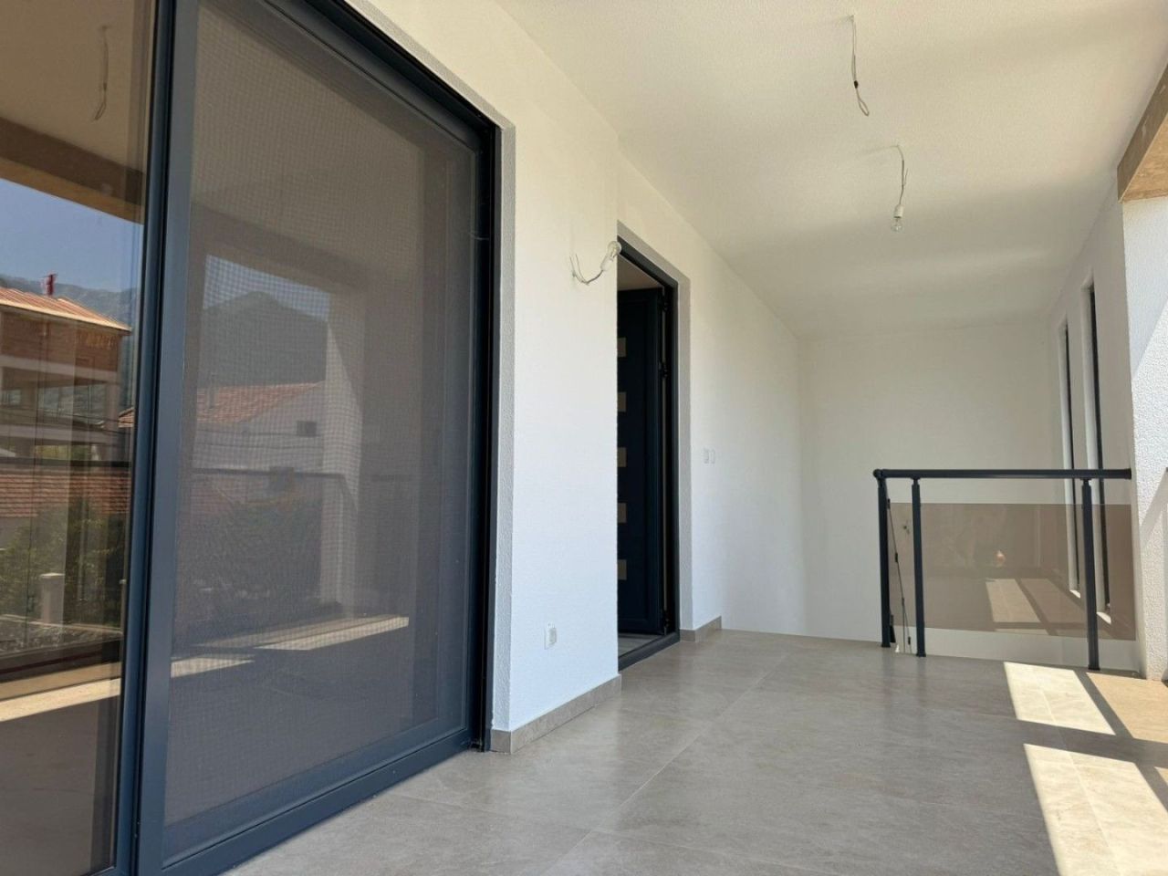 Дом в Баре, Черногория, 200 м² - фото 3