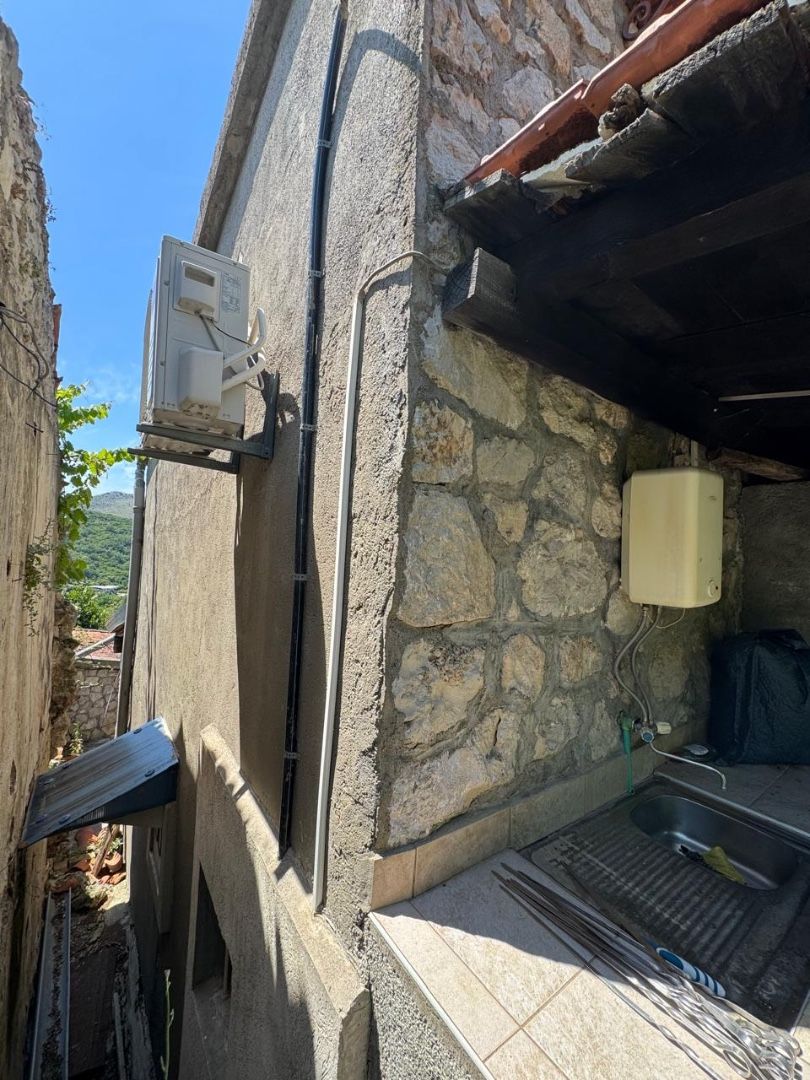 Коммерческая недвижимость в Баре, Черногория, 105 м² - фото 8